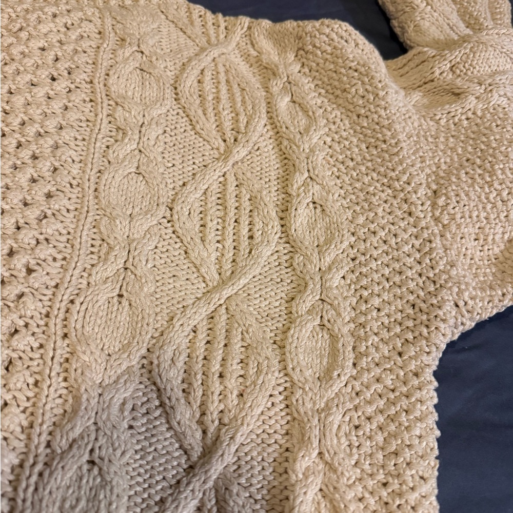 WinterSilks Women's Cable Knit Cream Sweater (2) - Picture 12 of 12
